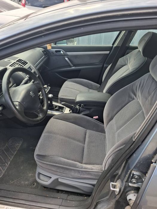 Peugeot 407 2.0 16 V 136 к.с бензин 2005 г.