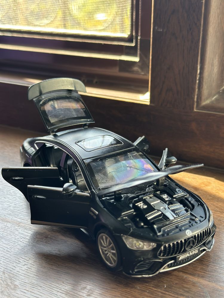 BMW и Mercedes “Akula” — коллекционные модели 1
