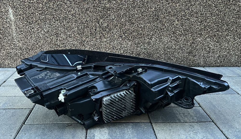 Far stanga  Audi A6 S6 C8 LED MATRIX 2021 cod 4K0941039