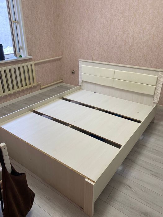Продается Кровать бу