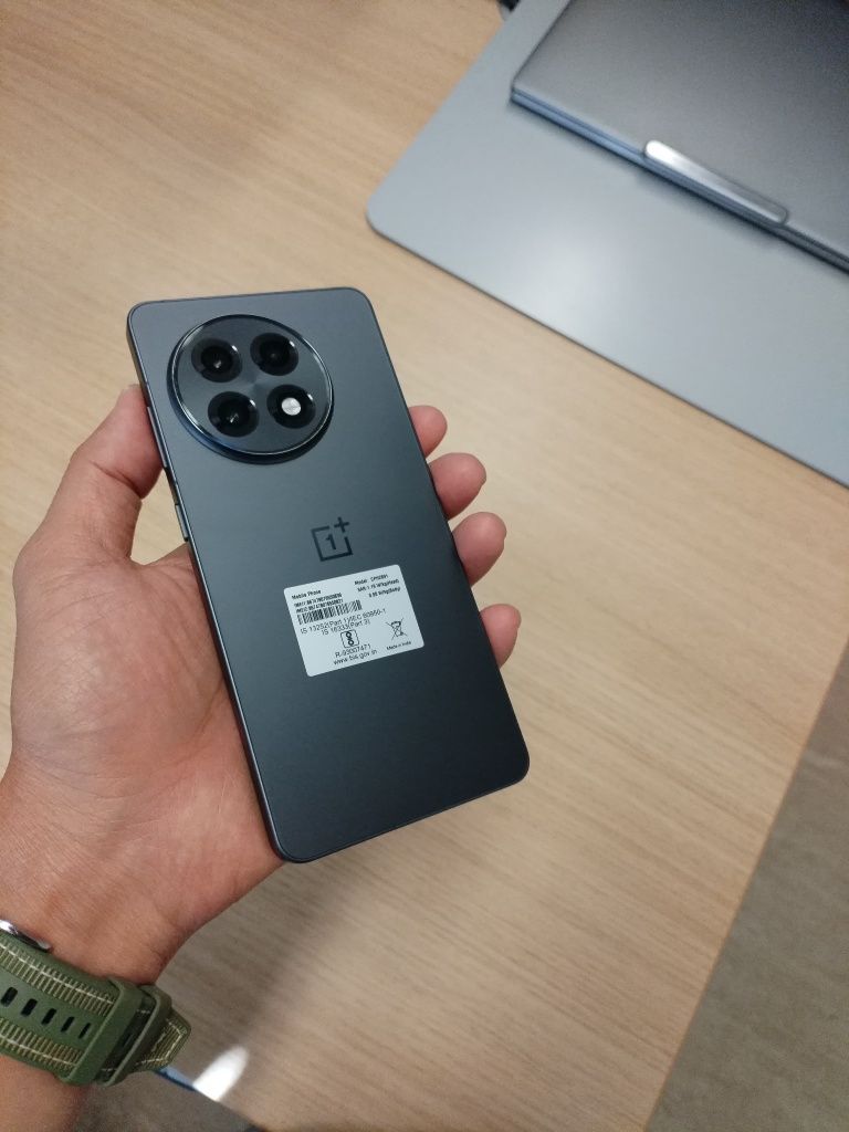 Обмен Oneplus 13R 12/256