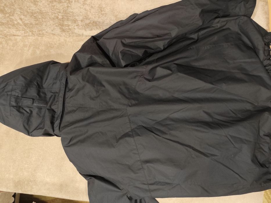 Зимно яке с полар Columbia.