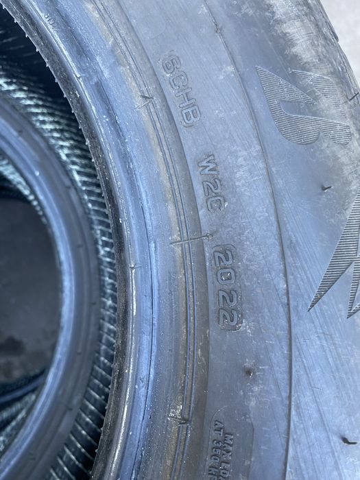215/65/16 Bridgestone 4 бр 2022