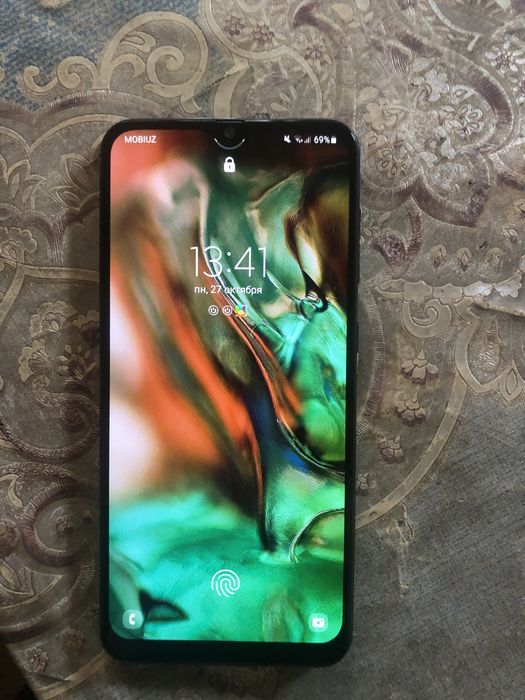 А 50 сотилади самсунг