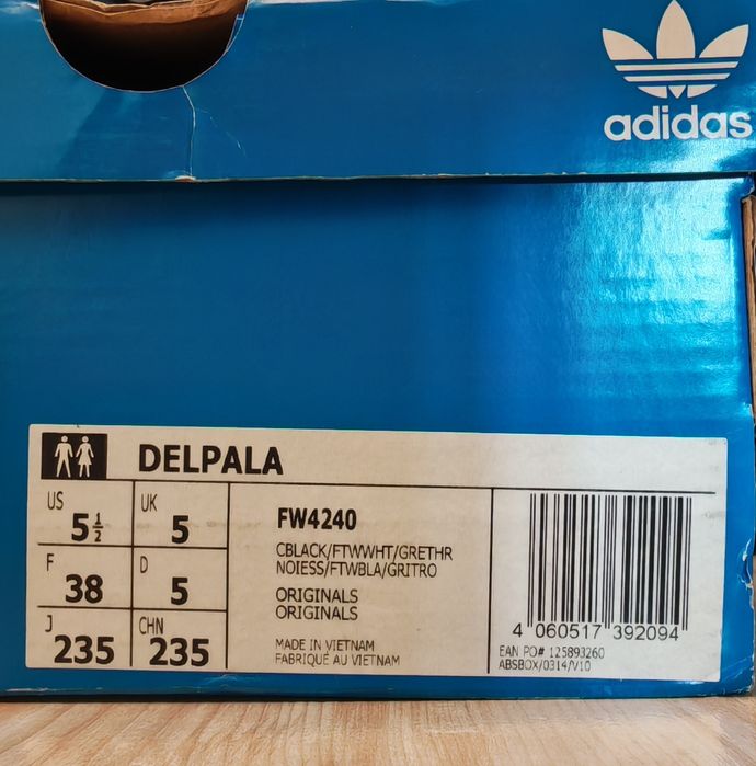Adidas Delpala masura 38 unisex, noi