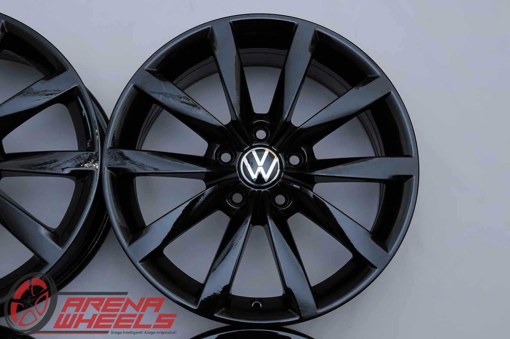 Jante Noi 17 inch Originale VW Golf 7 R17 Dijon Negru