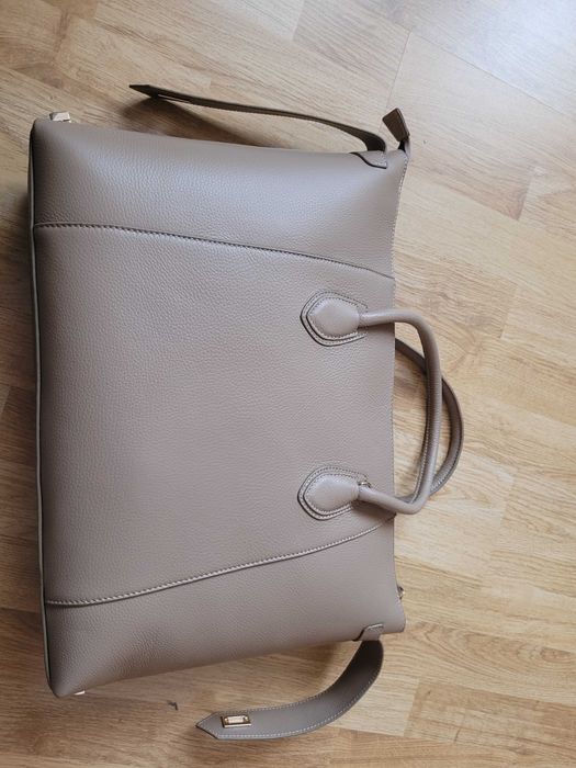 Geanta nouă. Laura Maxim.City Rush .Maxi.