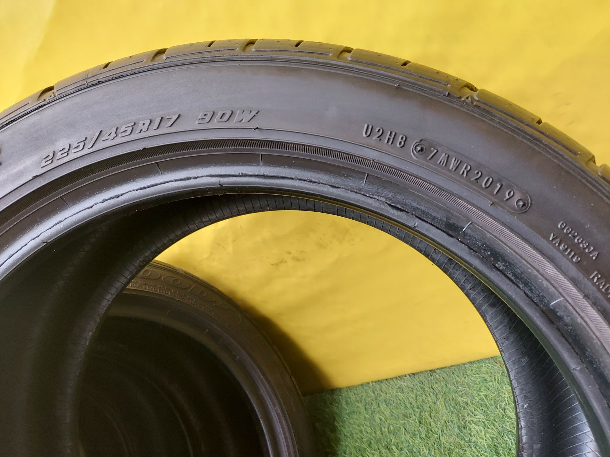 Шины 225.45. R17 / 245.40 R17 Goodyear разноширокие