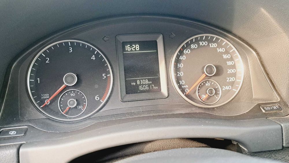Volskwaghen Golf 6 Plus  1,6 TDI,105 cp,cutie automata,160000km