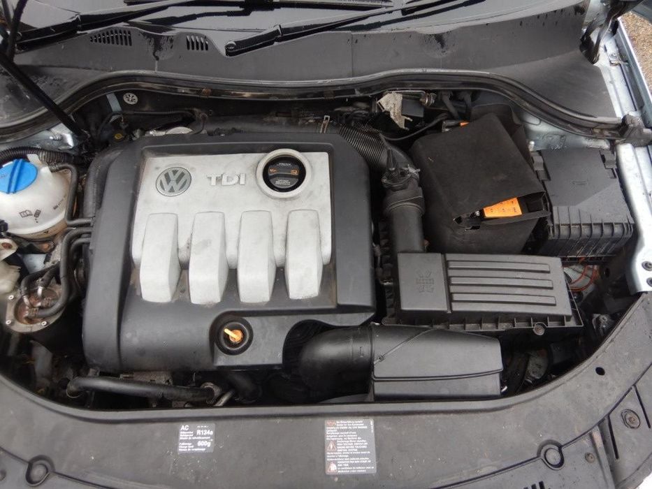 Praguri Volkswagen Passat B6 2008 Sedan 1.9 TDi