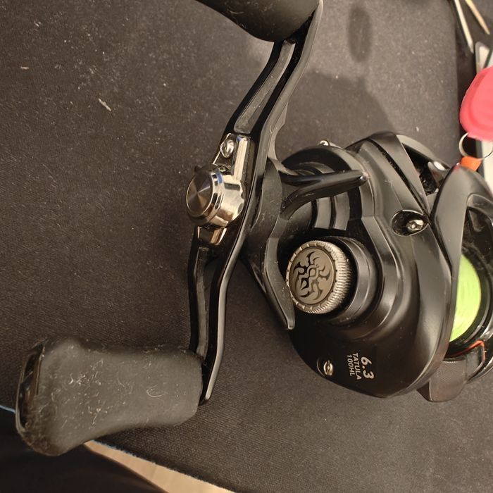 Vând Daiwa TATULA 100HL