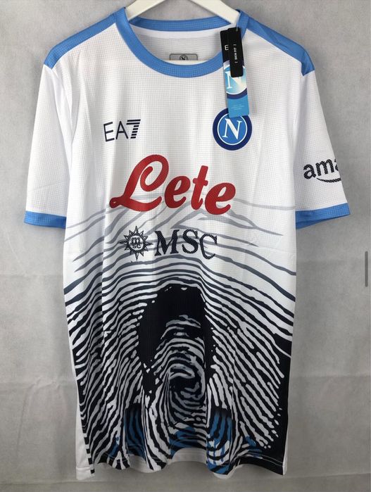 Футболна тениска