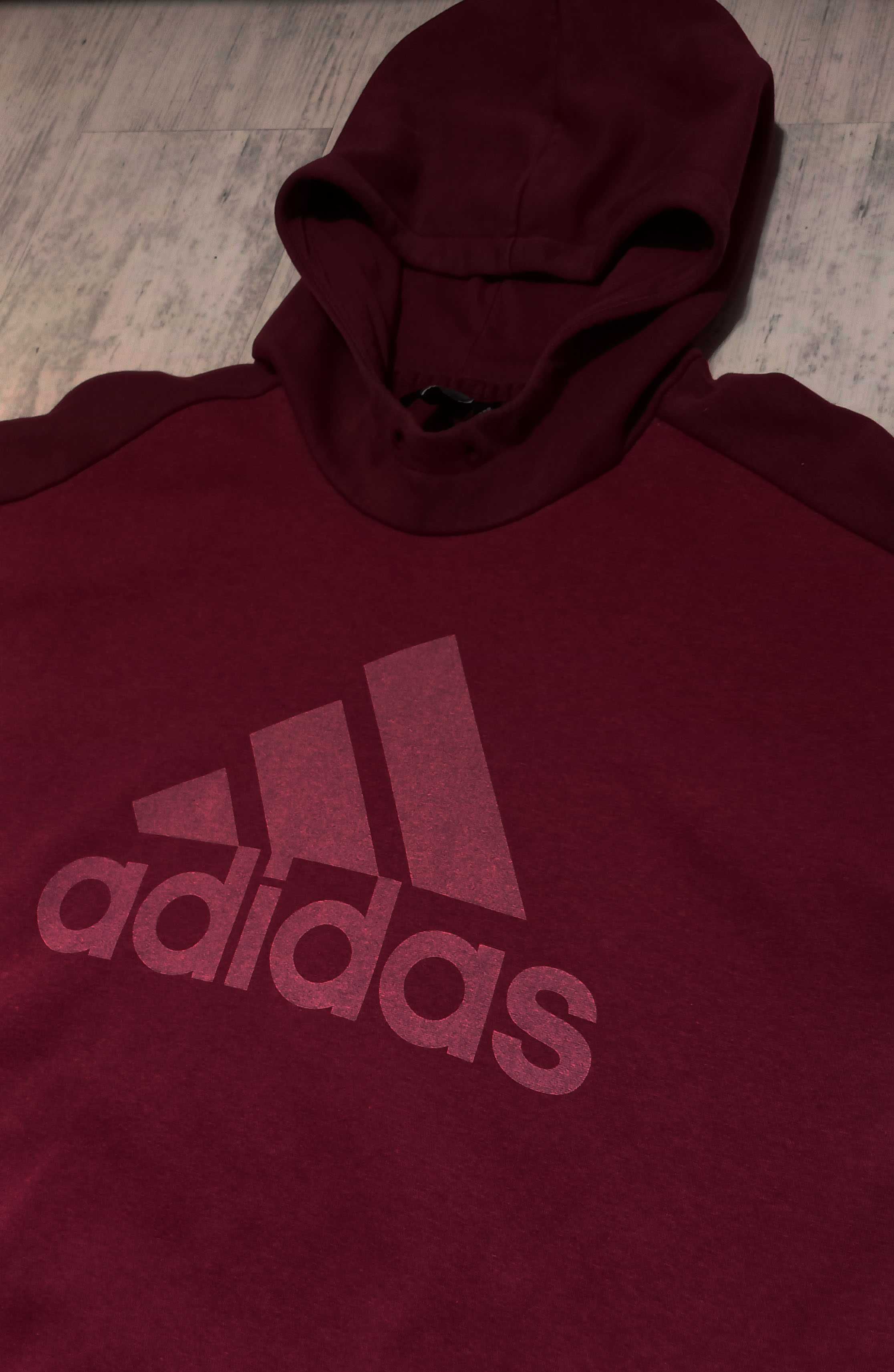 Оригинален суичър Adidas с качулка