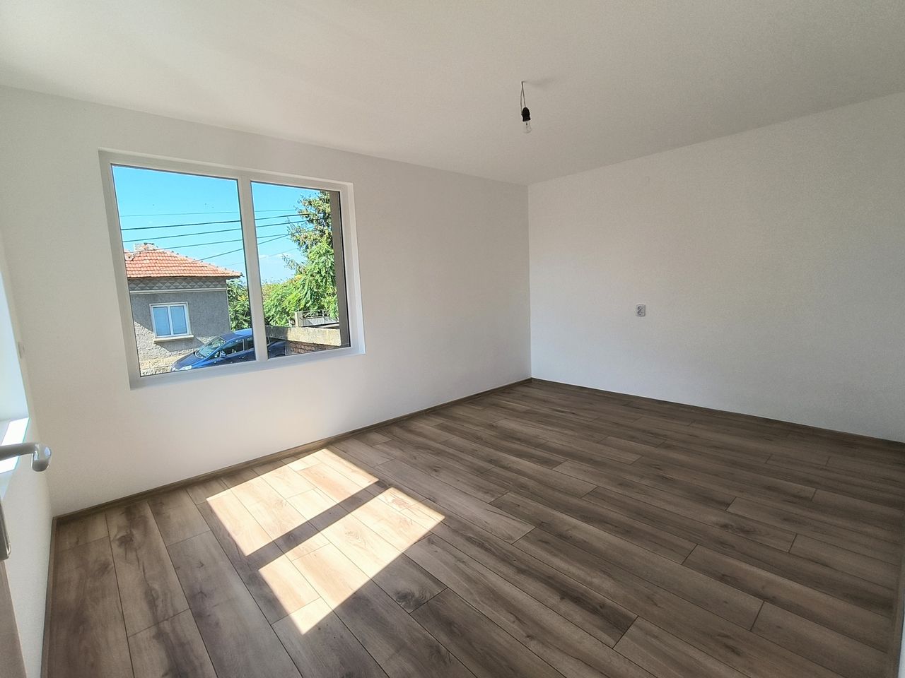 Продава се Къща в с. Тръстеник, Област Русе - 103 кв.м за 678 €/кв.м - Снимка #8
