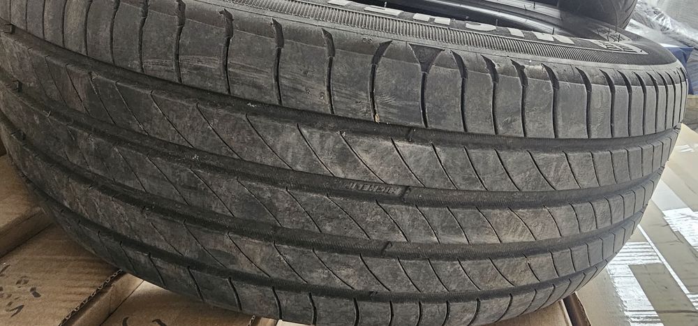 Летни гуми мишлен 205/55/19