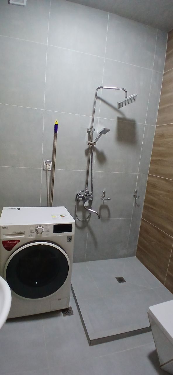 СРОЧНО!!! Продается Койлик-5 массив 1,8 сотих 5 та хона 3 та санузел
