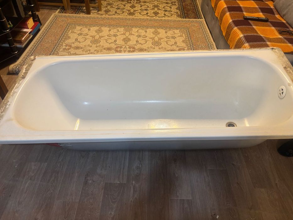 Продам ванну б/у