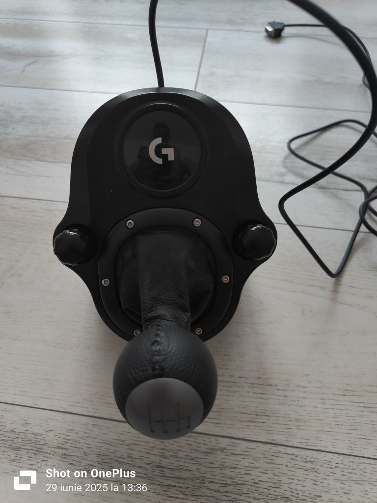Schimbator (shifter) Logitech Driving Force gaming PS4
