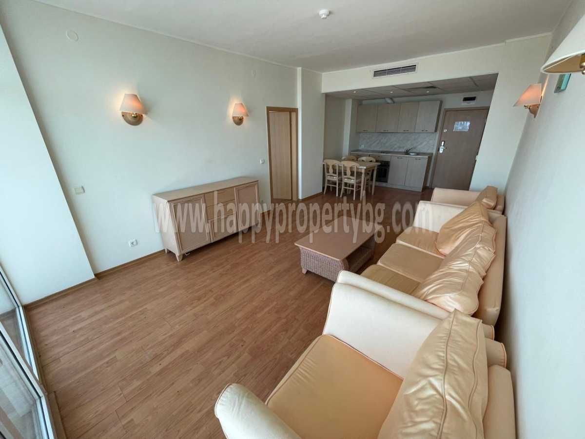 Продава се Двустаен апартамент в Свети Влас - 96 кв.м за 821 €/кв.м - Снимка #4