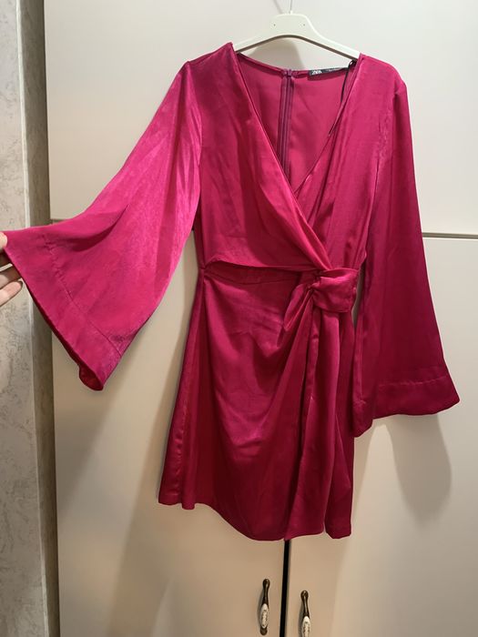 Rochita  roz fucsia zara XS
