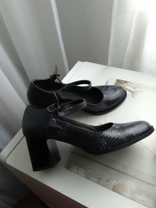 Дамски елегантни обувки