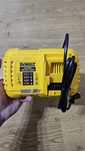 Dewalt Incarcator rapid profesional - 8Ah 18v 54v - XR FlexVolt