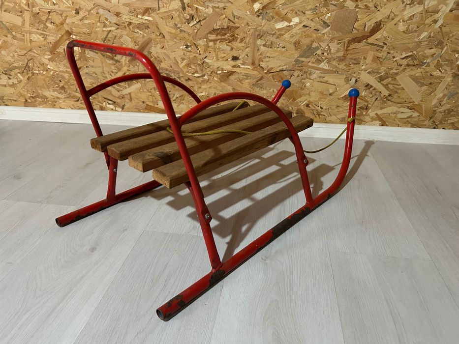 Детска метална шейна