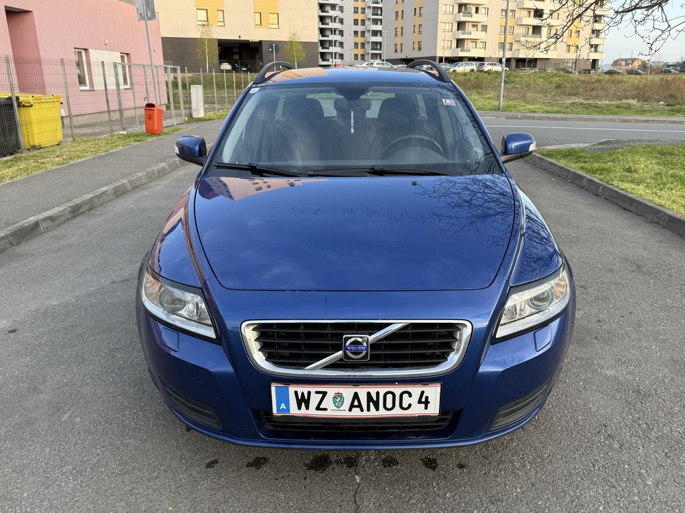 Volvo V50 • Facelift • 1.6 Diesel