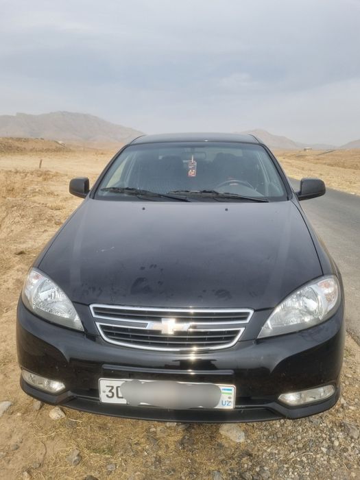 Qora jentra 2024 Avtomat toza