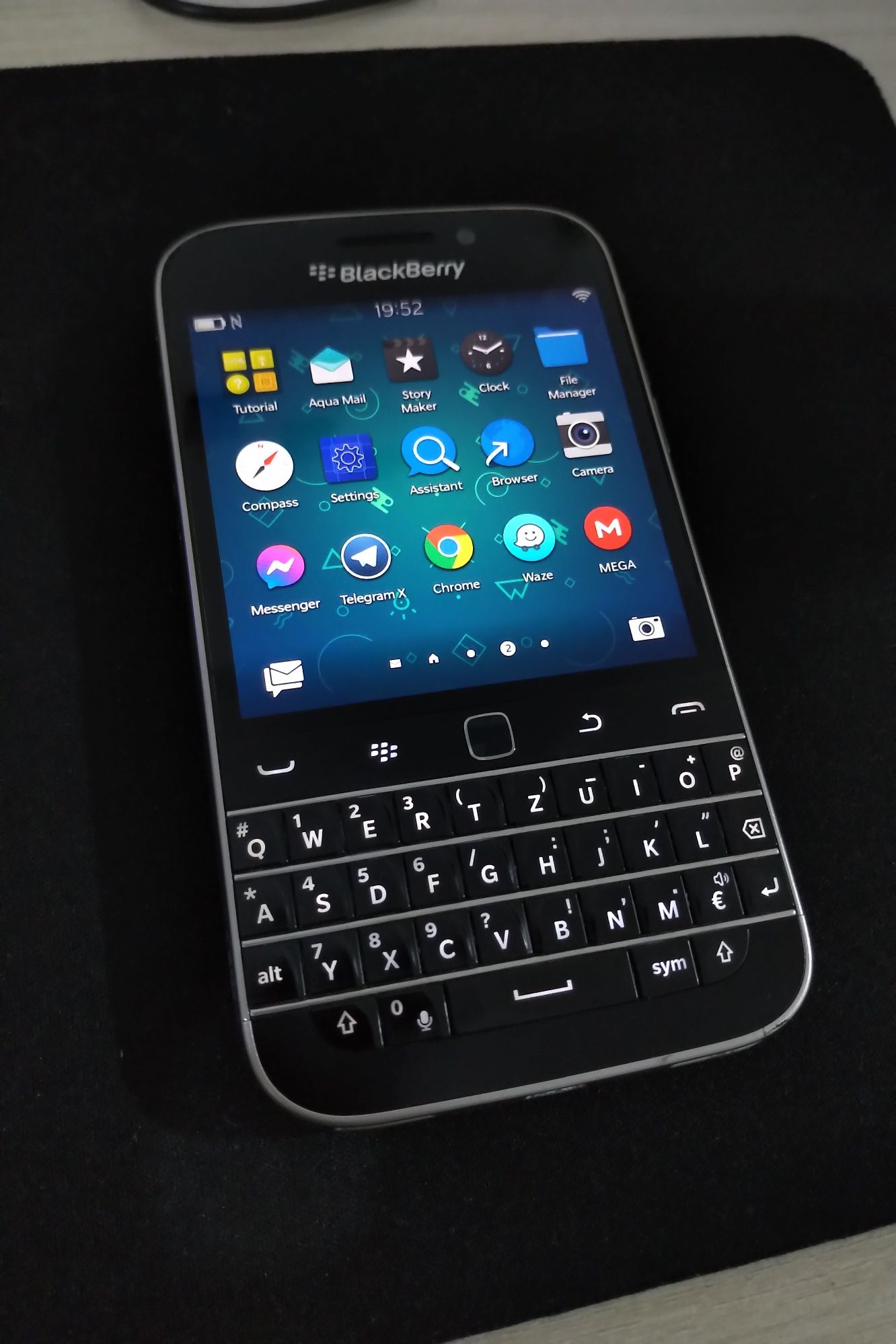 Blackberry Classic Q20