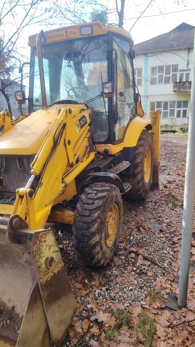 Buldoexcavator JCB 3CX