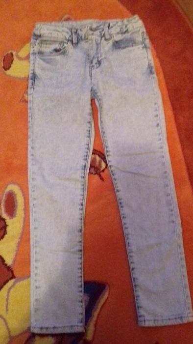 vand pantaloni ZARA fete