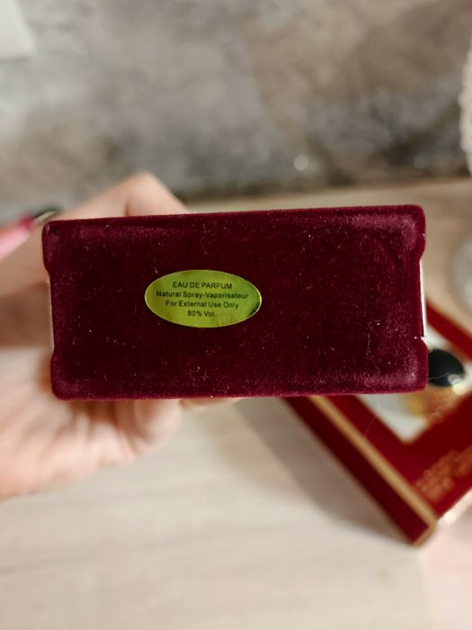 Dubayskiy Ayollar atiri, yangi Женский дубайский духи, новый