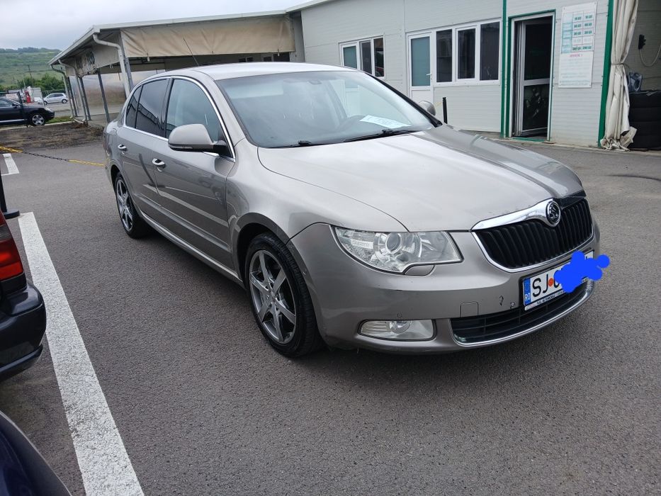 Skoda Superb 2.0 TDI 170cp DSG