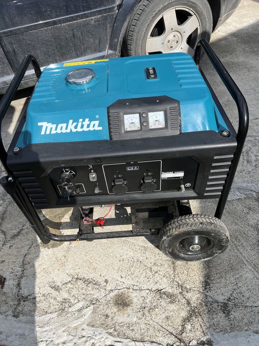 Генератор Makita