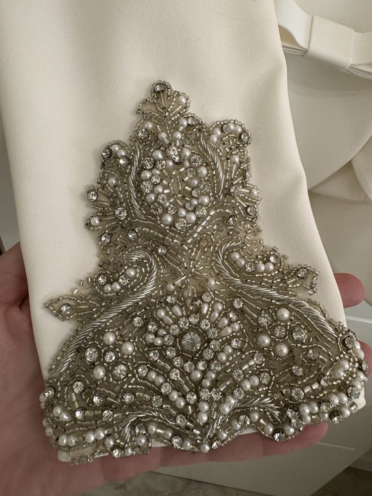 Costum adelina Boie