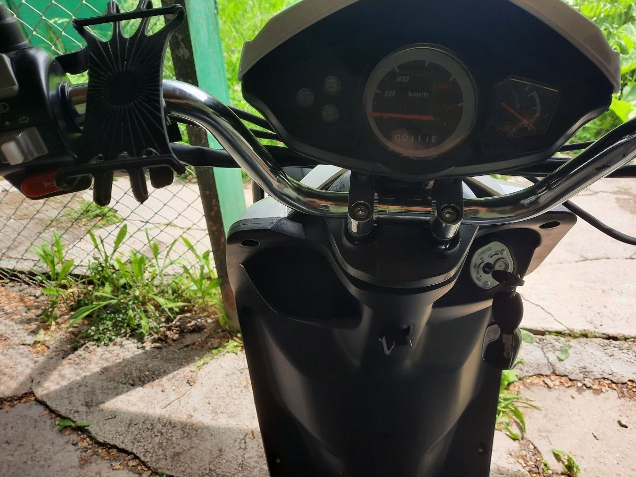 Скутер Yaqi 150cc