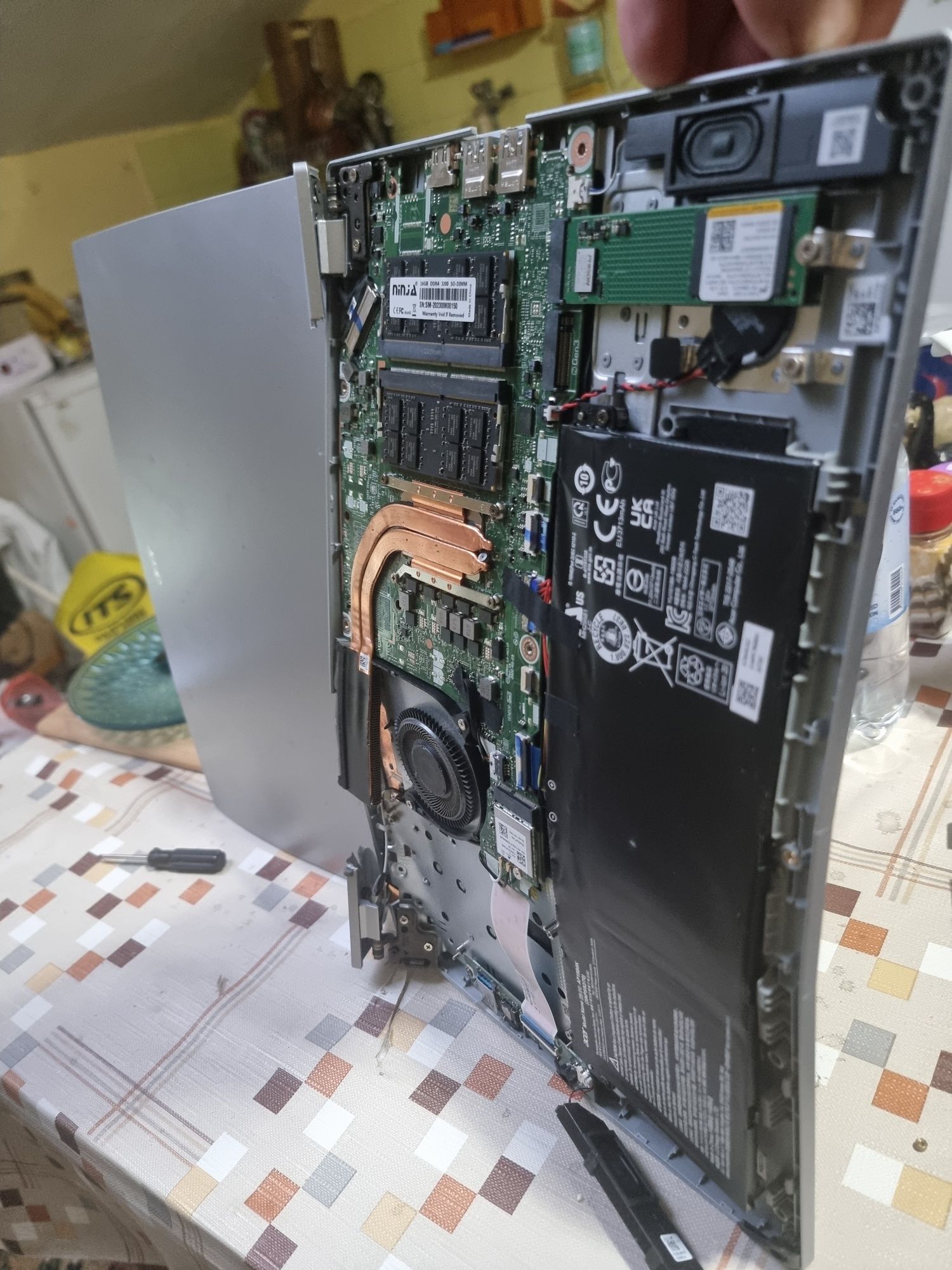 Лаптоп Acer / процесор Intel i3