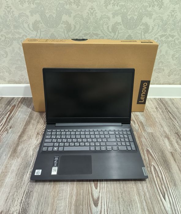Запечатанный ноутбук "Lenovo"•SSD накопитель•"CORE i3-1005g1"•Silver