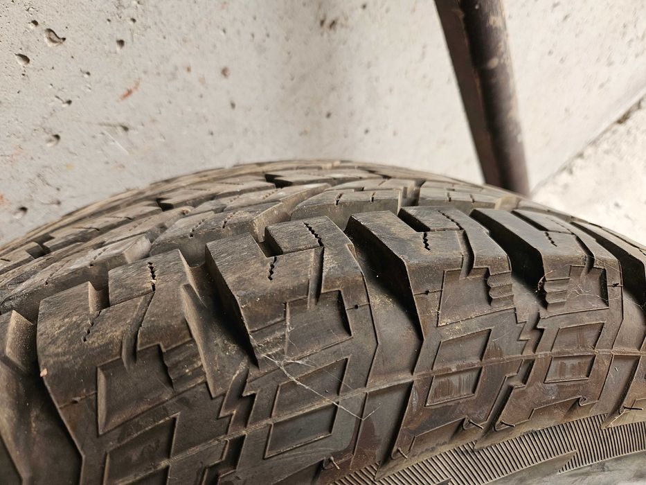 Гуми 265 65 17 Yokohama Geolander А/Т + Snow DOT 0724