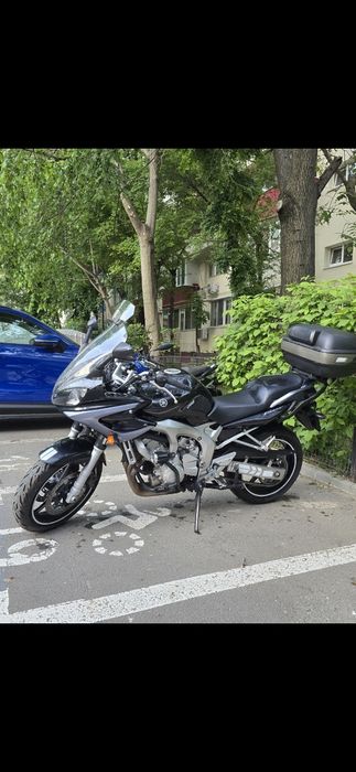 Motocicleta Yamaha FZ6S S1 2005