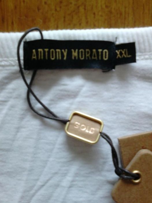 tricouri antony morato gold alb nou si unul negru xxl