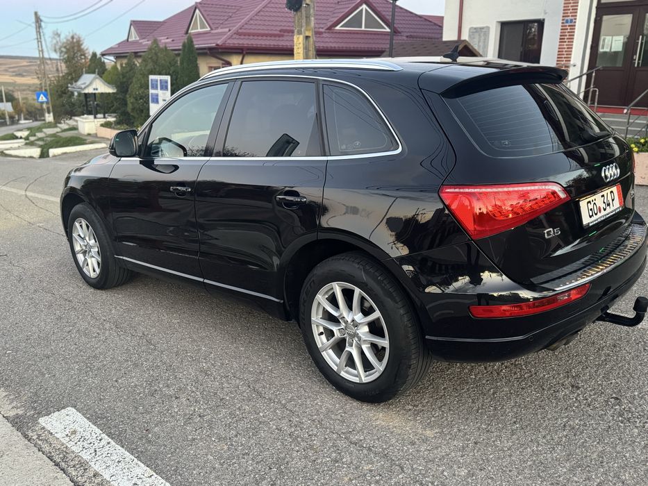Audi Q 5-/2012-/-2.0 tdi-170 cp