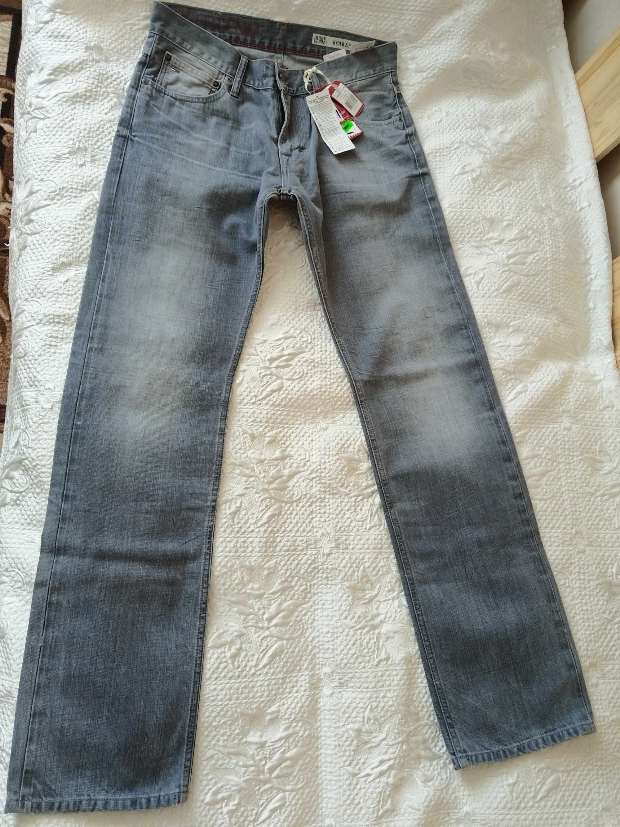 дънки Tommy Hilfiger р-р 32/34