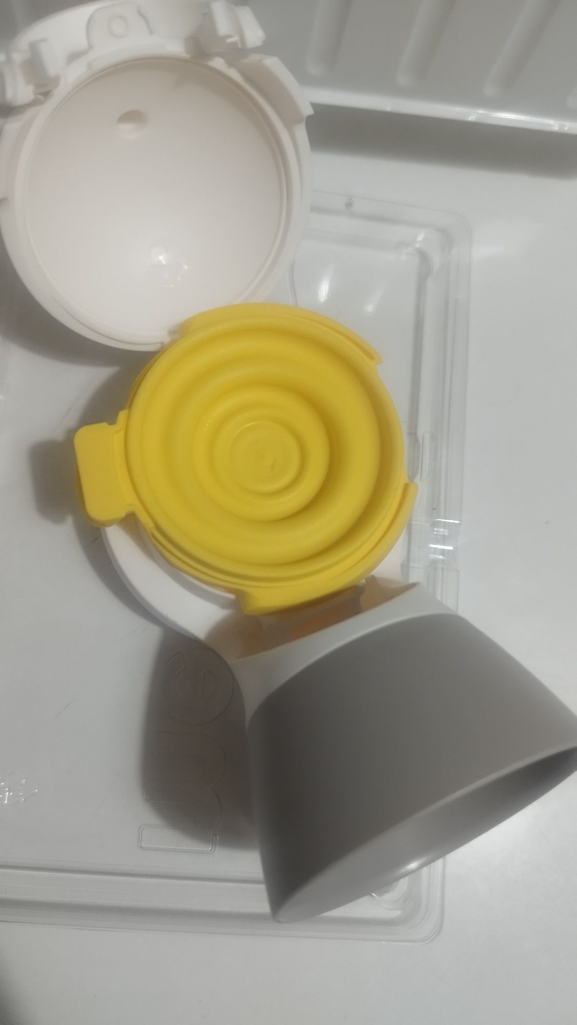 MEDELA Единична двуфазна електрическа помпа за кърма Swing Flex