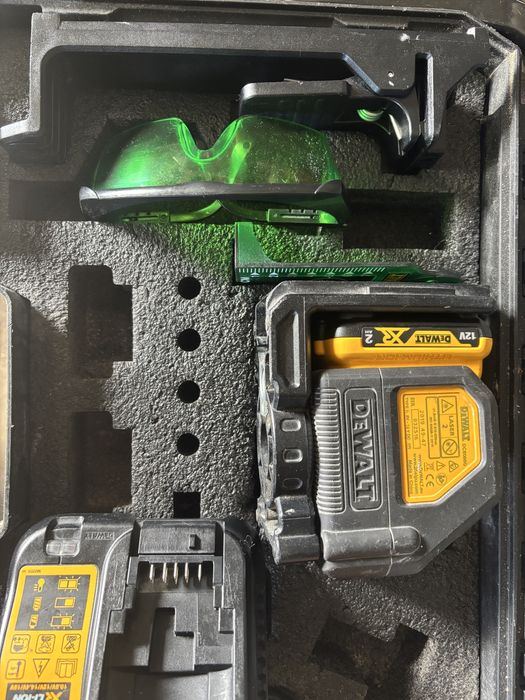 Laser de walt dce 088 g