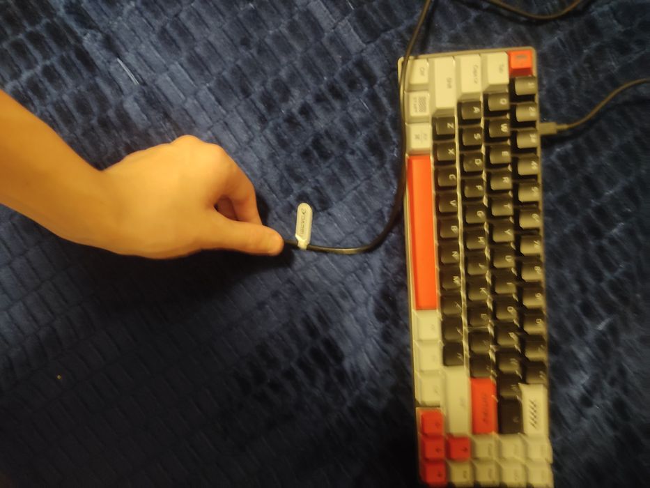 Tastatura custom dareu