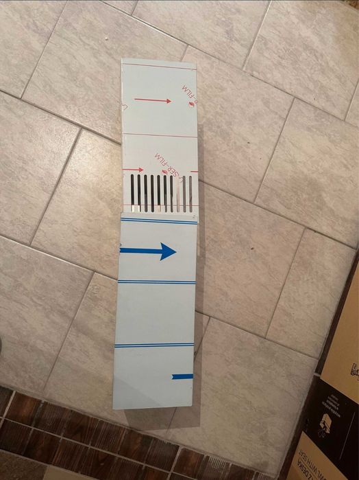 Extensie de perete pentru mascarea tubularii