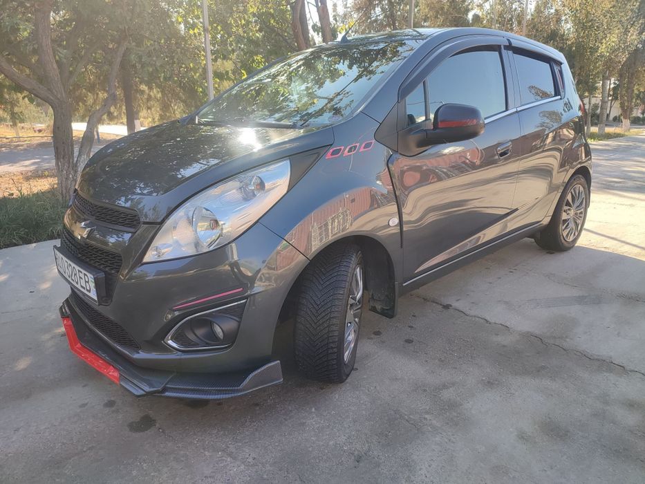 Автомобиль Спарк