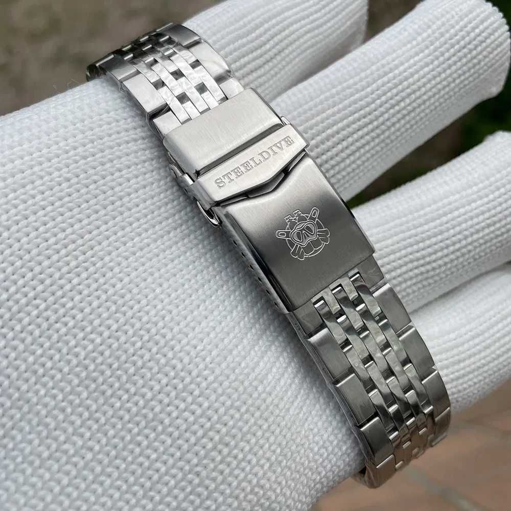 Steeldive SD1967 Sub 300T Diver Seiko NH35
